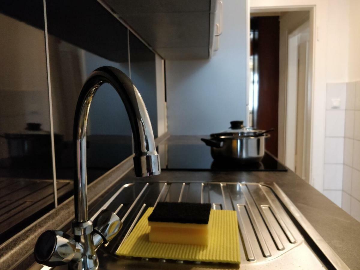 Apartamento Avi Burgplatz *